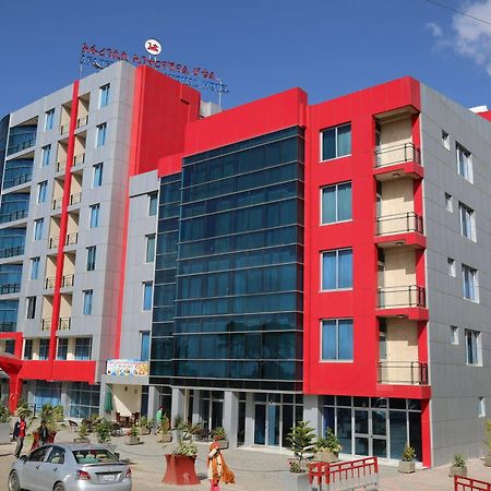 Afarensis International Hotel Адис Абеба Екстериор снимка