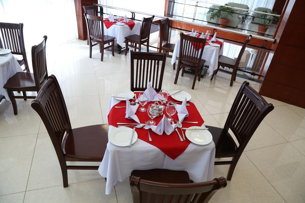 Afarensis International Hotel Адис Абеба Екстериор снимка