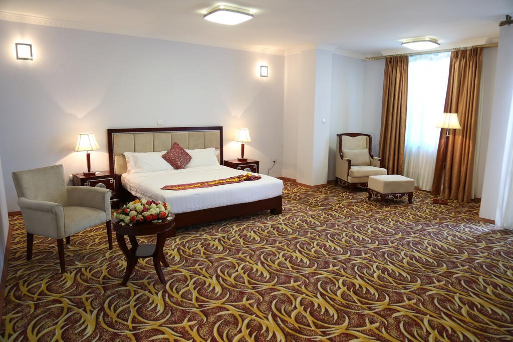 Afarensis International Hotel Адис Абеба Стая снимка