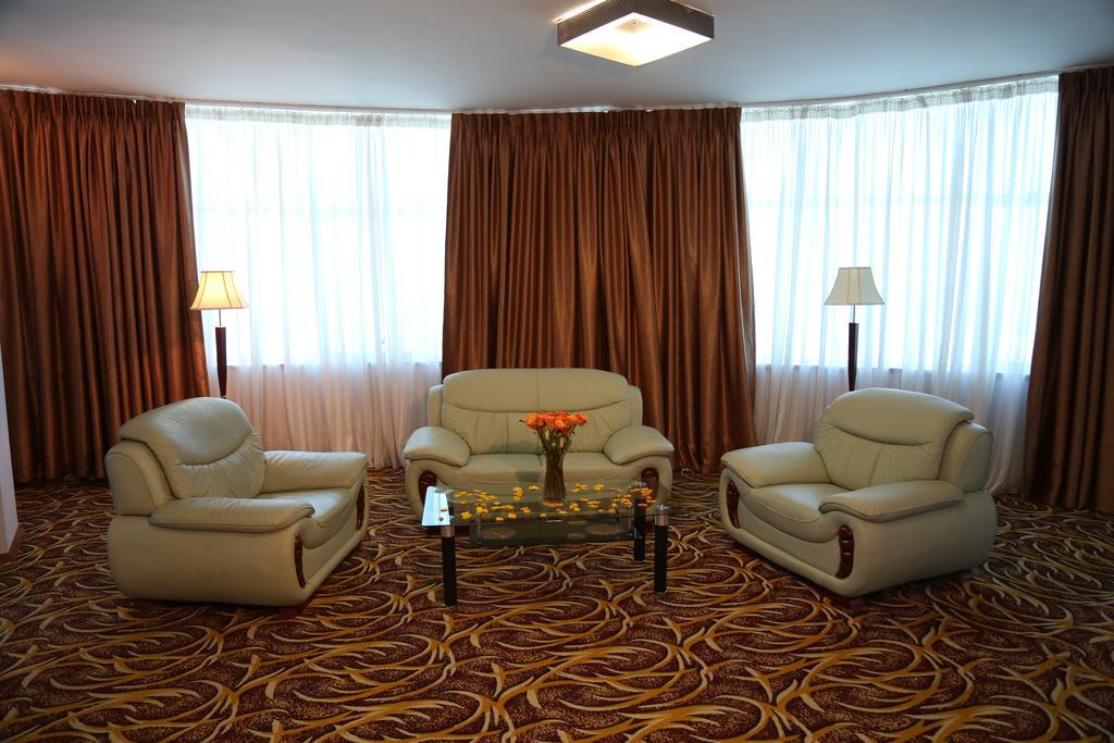 Afarensis International Hotel Адис Абеба Стая снимка